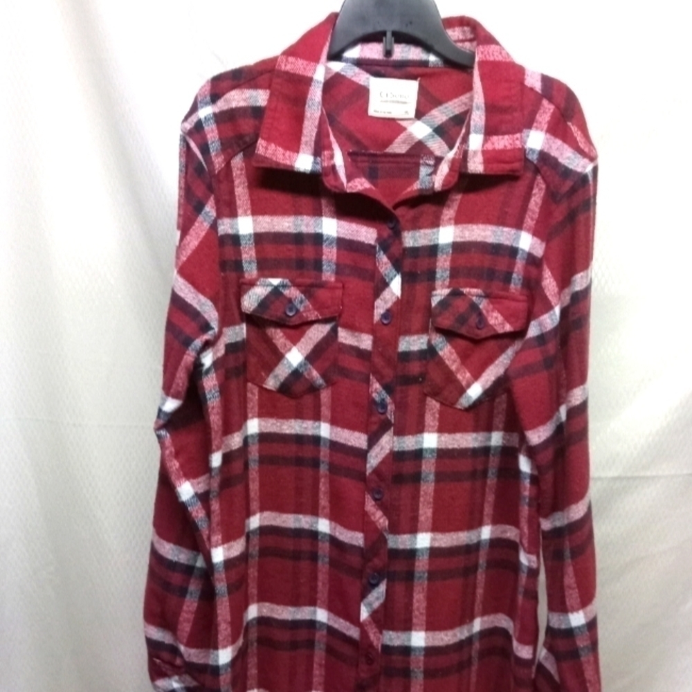Ci Sono Flannel Shirt size Med, Red Navy Plaid Button Up, Chest pockets, Pre-o